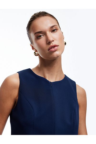 Koton Zipper Detailed Sleeveless Crew Neck Vest
