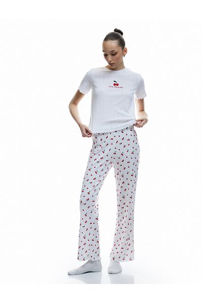 Koton Set de pijamale cu mânecă scurtă, cu decolteu, cu imprimeu cireș