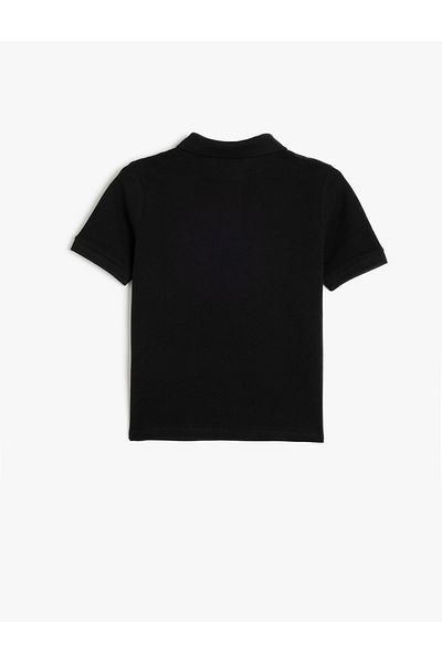 Koton Tricou polo cu mânecă scurtă, gata cu textura 
 # # # titlu 
 Bani pentru a umfla care se potrivesc pe rochie 
 # # # răspuns 
 Atrageți bani care se umflă pe haine