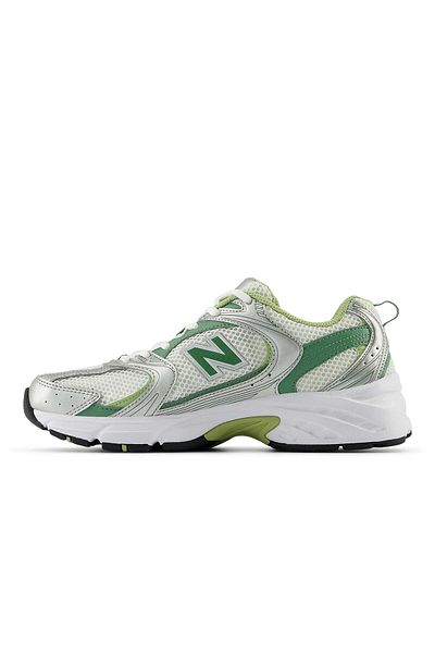New Balance White Unisex Sports Shoes Mr530Adb