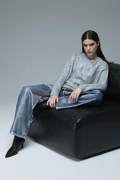 KB STUDIO Shiny Print Plastered Palazzo Denim Capri Pillow Silver