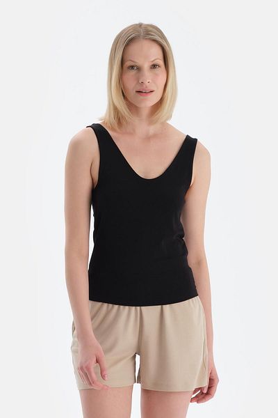 Dagi Black V-Neck Thick Strap Tank Top