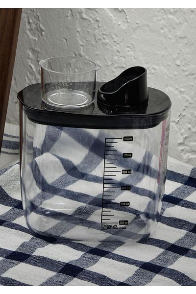 HomeTarz Plastic Food Container - Food Box with Locking Lid - 1300 ml