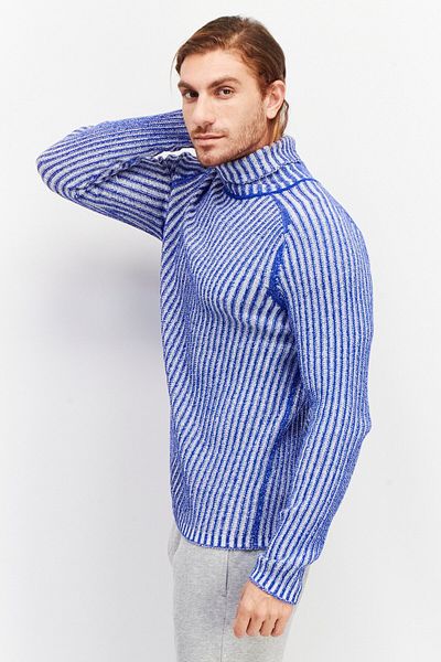 Reserved Men Turtle Neck Textured Long Sleeve Sweater, Blue Combo