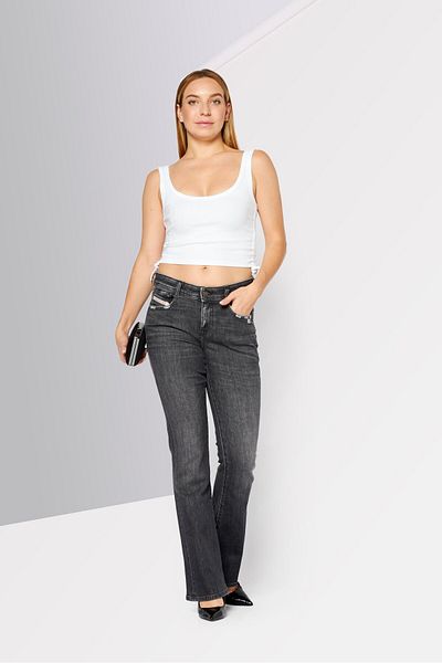 Diesel بنطلون جينز نسائي ضيق مغسول، أسود