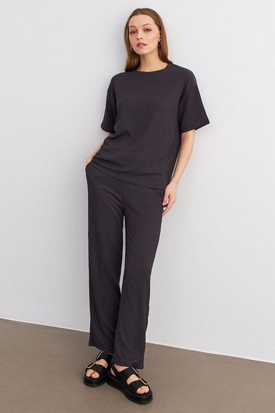 Trendseninle Women's Anthracite Crew Neck Short Sleeve T-Shirt Pants Crinkle Set