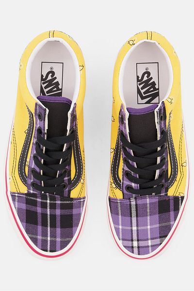 Vans Women Lace Up Closed Toe Casual Shoes, White Combo