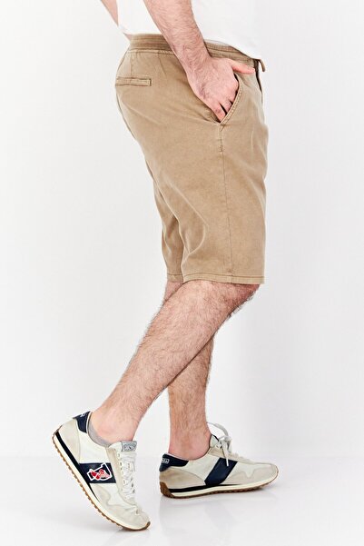 CELIO Men Plain Drawstring Basic Short, Dark Beige