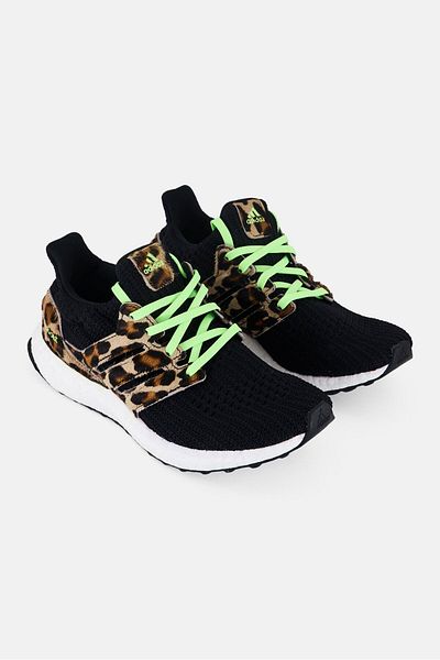 adidas Kids Boy Ultraboost DNA Lace Up Running Shoes, Black