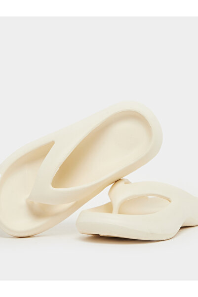 Styli Chunky Sole Flip Flops