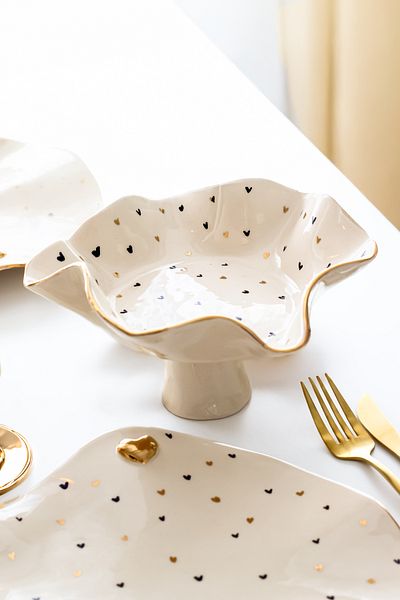 SİNEM YAMAN HOME Nua Handmade Ceramic Presentation Bowl / Cooky Holder / Presentation Stand