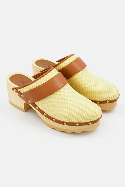 Aerosoles Women Medium Fit Slip On Lather Clogs, Natural