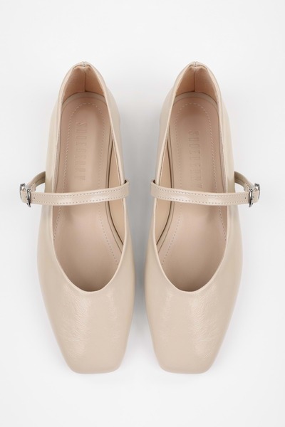 Shoeberry Women's Sore Ecru Skin Ballerinas