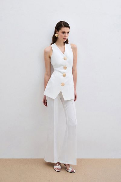 Sateen Ecru Colored Gold Buttoned Vest