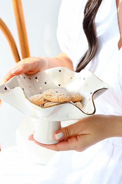 SİNEM YAMAN HOME Nua Handmade Ceramic Presentation Bowl / Cooky Holder / Presentation Stand