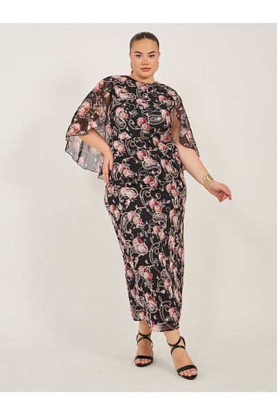 Styli Plus Size Print Cape Sleeve Maxi Dress