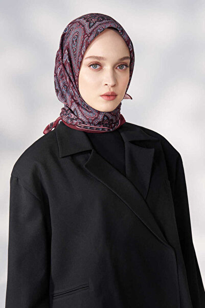 Madame Polo Daisy Linda Pattern Scarf - Claret Red