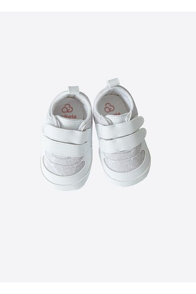 kitikate Lara Booties - White Model