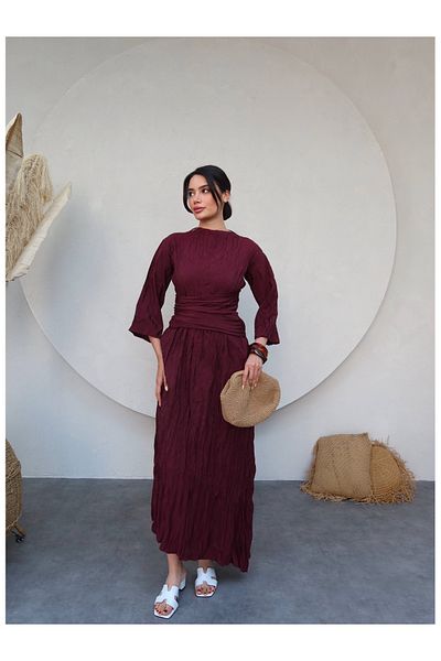 ESRAHELVACI Πλισέ μίντι φόρεμα με ζώνη