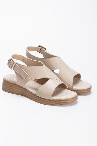 bakka shoes Sandale ortopedice cu detalii încrucișate de damă bej