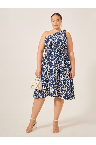Styli Plus Size Floral Print One Shoulder A-Line Midi Dress