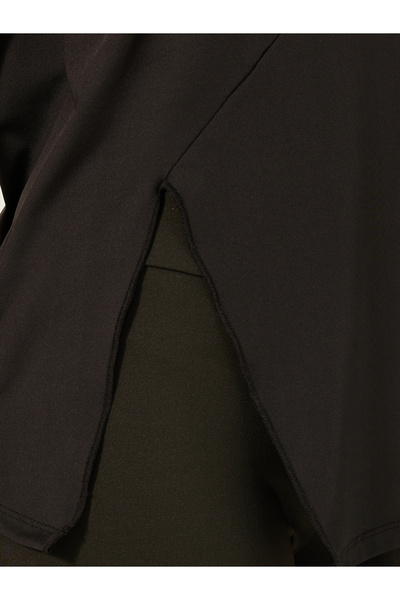 Styli Plain Side Slit Short Sleeve Top