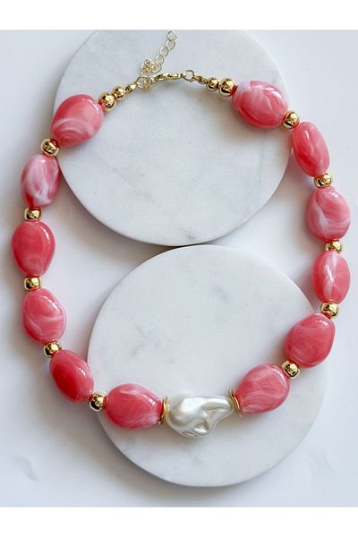 CHARMLUCKY Baroque Pearl Almond Acrylic Necklace