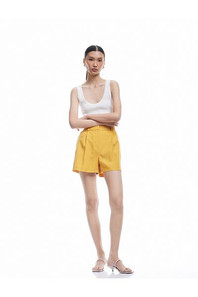 Koton Viscose Fabric Pleated Detailed Pocket Mini Shorts