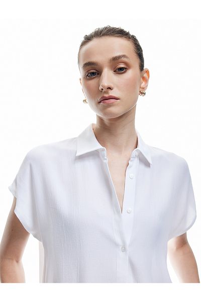 Koton Viscose Classic Collar Sleeveless Shirt