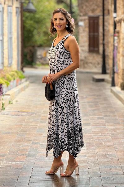 Nevin Kaya Moda Βαμβακερό φόρεμα με λουράκι με λευκό σχέδιο