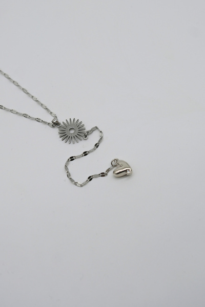 TAKIBOX Steel Heart Dangle Sun Necklace