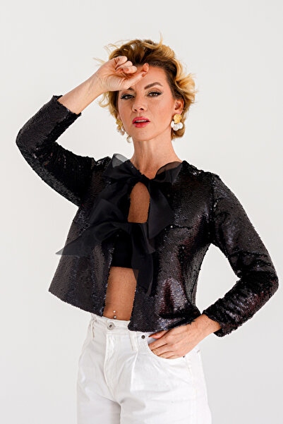 Lavoro Atelier by Emine Özdemir Kadın Payetli Fiyonklu Kısa Ceket