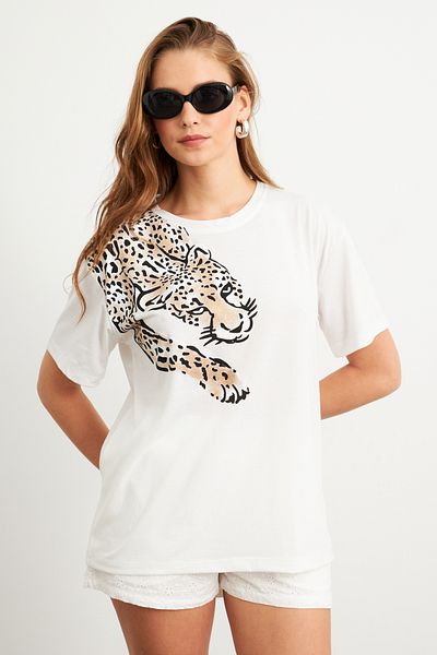 Cool & Sexy Women's Ecru Leopard Printed T-Shirt Fir2137
