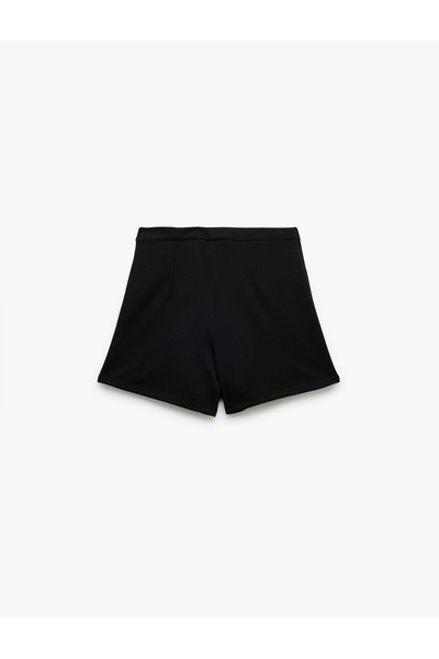 Koton Düğmeli Kapaklı Cep Detaylı Krep Scuba Kumaş Mini Şort Etek