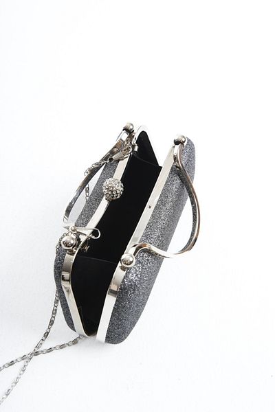 Famels Women's Glitter Platinum Evening Dress Silver Case Bag Zircon Stone Evening Dress Stylish Bag Is an Elegant Design
