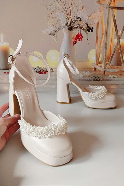 Modavien Women's 10 cm Platform White Pearl Bridal Shoes