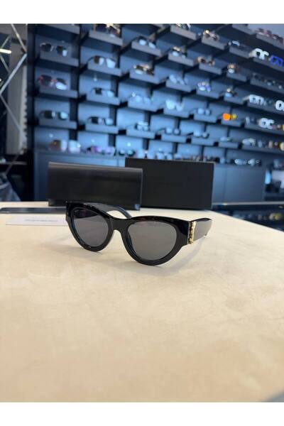 Bubbleatelier Black Polarized Glass Sunglasses