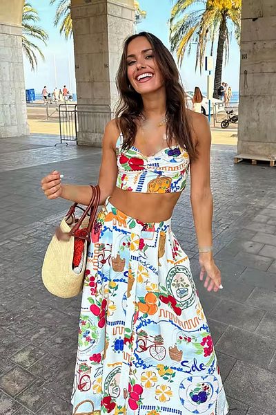 FASHION COCKTAIL Tropical Colorful Printed Fun Thick Strap Crop Buttoned Long Skirt Summer Vacation Suit