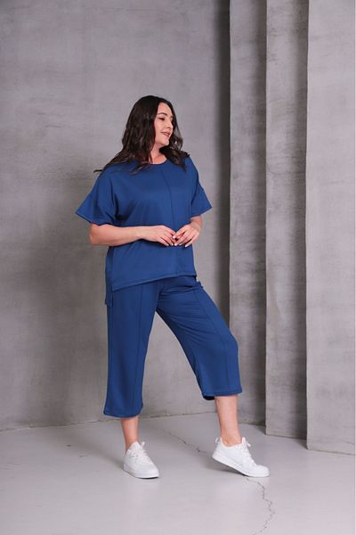 Esina Women's Tracksuit Set - Crystal Fabric Capri Length