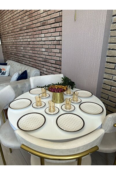 Genel Markalar Puantiyeli 18 Parça Herenica Gold Çay Ve Pasta Seti 6 Adet Çay Bardağı 6 Adet Çay Tabağı 6 Adet