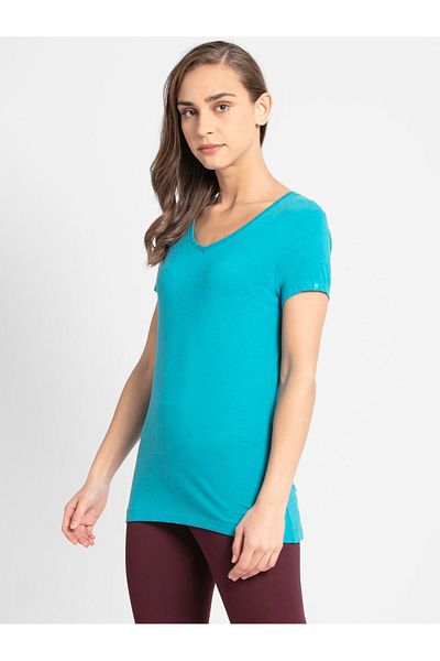 JOCKEY 24X7 V-Neck Tee 1359-0105-TEMEL