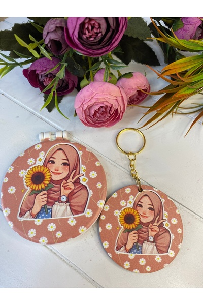 DKY Test Type Women's Uv Print Pocket Makeup Mirror and Keyring Set