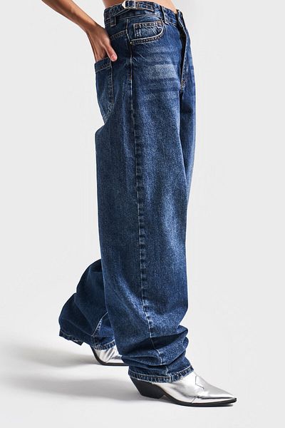 its basic Blugi de damă de culoare albastră cu centură ajustată în talie