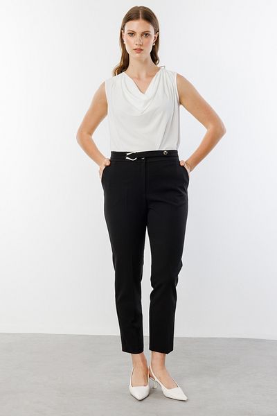 Mi Pret a Porter Mi Metal Accessory Detailed Skinny Leg Trousers