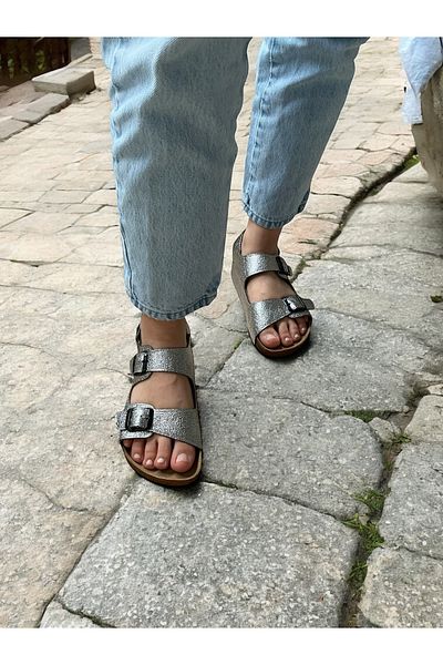COMFORT OF PANTOFOLE Sandale argintii strălucitoare