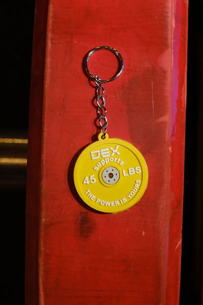 Dex Supports Sportsman Silicone Keychain Fitness Model Miniature Plate