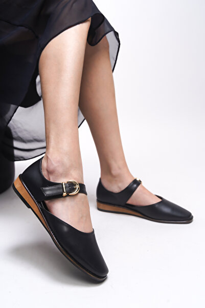 Riccon Saelrona Women's Shoes 0012203   Black Skin Daily Application