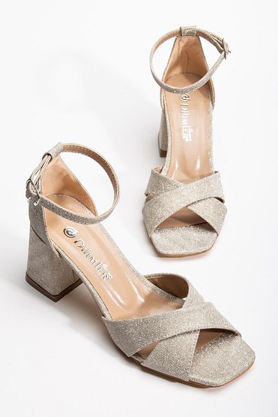 Dilimler Ayakkabı Large Size Women's Heeled Sandals with Cross Gold Band Baretli