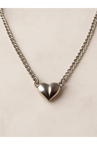 GenelTedarik Ayrıysan Eksik Birleşince Tam Çiftlere Özel 2 Yarım Kalp Mıknatıslı Sevgili Kolye