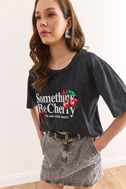 Olalook Women's Anthracite Cherry Washed T-Shirt Tsh-19000883